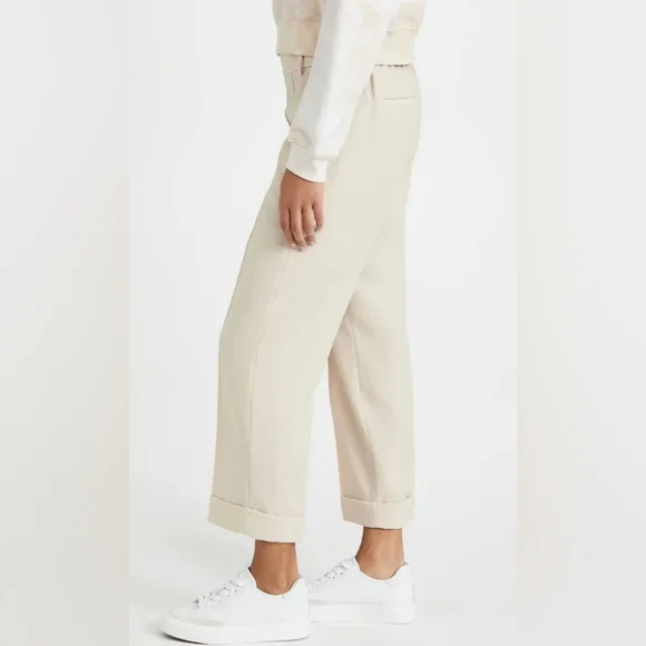 Vince Cuffed Tapered Pull-On Pant in Sandstone Crepe, XS - Picture 3 of 16